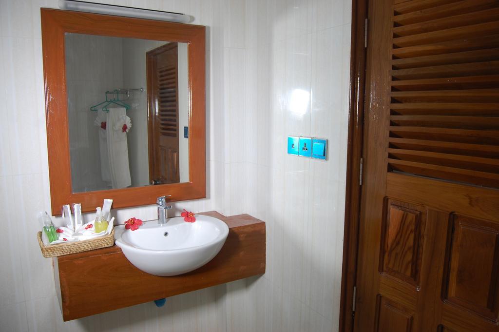Su Tine San Royal Palace Hotel Bagan Room photo